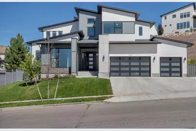 1924 W Oakridge Dr N, Lehi, UT 84048 - Photo 2