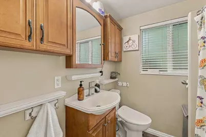 148 W 1550 N, Sunset, UT 84015 - Photo 10