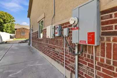 554 W 2400 S, Syracuse, UT 84075 - Photo 52