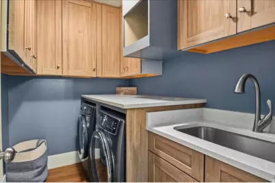 554 W 2400 S, Syracuse, UT 84075 - Photo 38