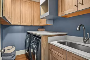 554 W 2400 S, Syracuse, UT 84075 - Photo 38