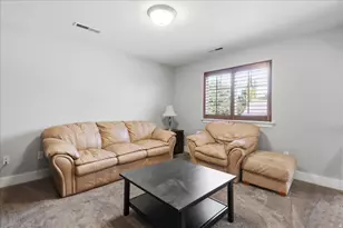 554 W 2400 S, Syracuse, UT 84075 - Photo 20