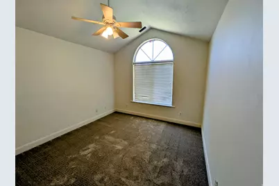 441 S Main St S, Hurricane, UT 84737 - Photo 20