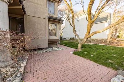 2249 E Gambel Oak Dr S, Sandy, UT 84092 - Photo 44
