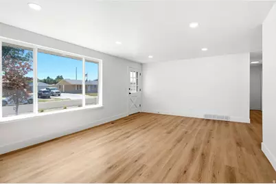 4186 W 3830 S, West Valley, UT 84120 - Photo 4