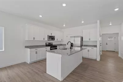7181 Switchback Way N, Eagle Mountain, UT 84005 - Photo 16