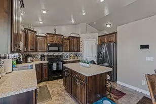 664 W 770 N, Tooele, UT 84074 - Photo 12