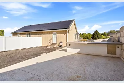 752 N 1475 E, Layton, UT 84040 - Photo 54