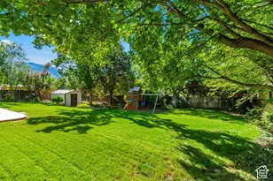 808 E Savannah Dr, Sandy, UT 84094 - Photo 48