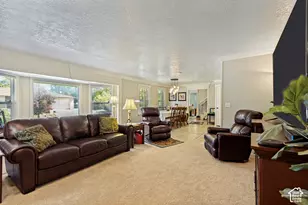 808 E Savannah Dr, Sandy, UT 84094 - Photo 14