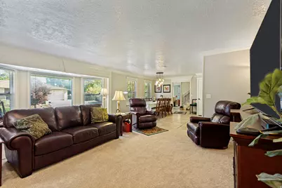 808 E Savannah Dr, Sandy, UT 84094 - Photo 14