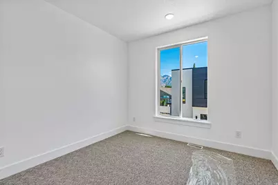 449 E Greenwood Ave, Midvale, UT 84047 - Photo 20