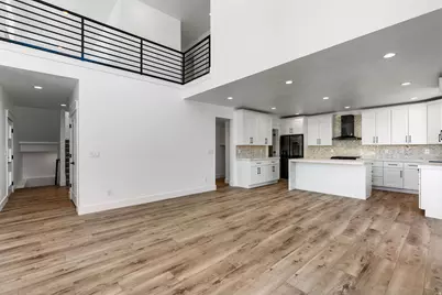 449 E Greenwood Ave, Midvale, UT 84047 - Photo 6