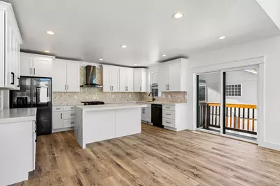 449 E Greenwood Ave, Midvale, UT 84047 - Photo 4