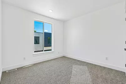 449 E Greenwood Ave, Midvale, UT 84047 - Photo 22