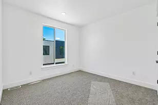 449 E Greenwood Ave, Midvale, UT 84047 - Photo 22