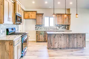 1713 S Windsong Dr, Santaquin, UT 84655 - Photo 14