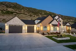 268 N Flag Rock Dr E, Farmington, UT 84025 - Photo 1