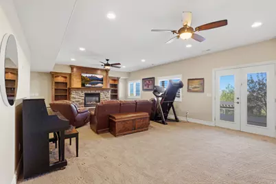 1385 N Compton Rd, Farmington, UT 84025 - Photo 38