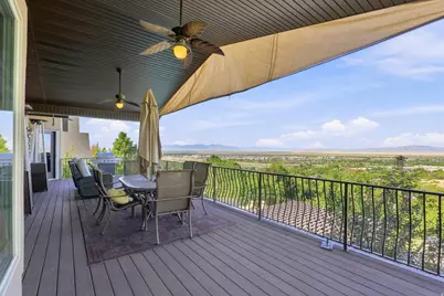 1385 N Compton Rd, Farmington, UT 84025 - Photo 4