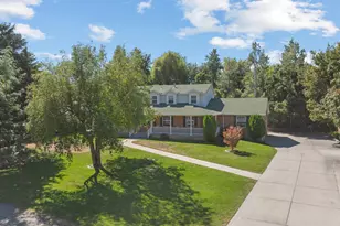 1348 E Milne Ln, Cottonwood Heights, UT 84092 - Photo 1
