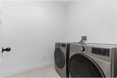 8307 S Durham St E, Sandy, UT 84070 - Photo 20