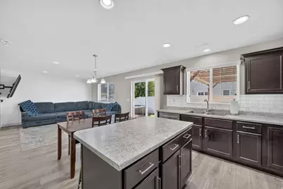 923 W Stonehaven Dr, North Salt Lake, UT 84054 - Photo 12