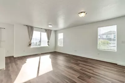 14953 S Messi St W, Herriman, UT 84096 - Photo 4