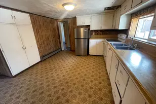 634 Toana St, Wendover, UT 84083 - Photo 8