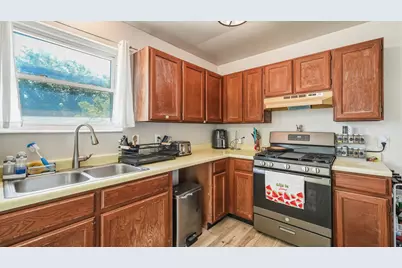 3925 Rivendell Rd, Taylorsville, UT 84129 - Photo 8