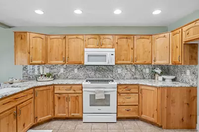 325 W Willow Way, Pleasant View, UT 84414 - Photo 12