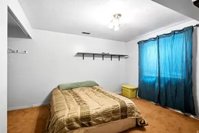564 S Main St, Kaysville, UT 84037 - Photo 24