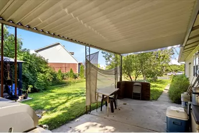 564 S Main St, Kaysville, UT 84037 - Photo 28