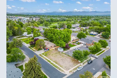 5172 S 935 E, Murray, UT 84117 - Photo 2