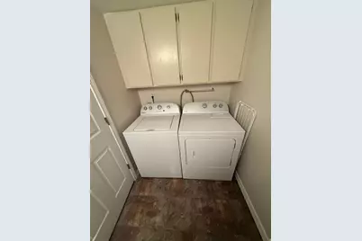 669 W 1950 N, Centerville, UT 84014 - Photo 18