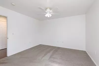 5444 S Midland Dr, Roy, UT 84067 - Photo 14