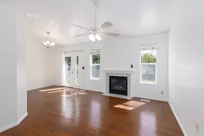 5444 S Midland Dr, Roy, UT 84067 - Photo 8