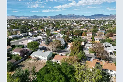 5541 S Westside Dr W, Salt Lake City, UT 84118 - Photo 28