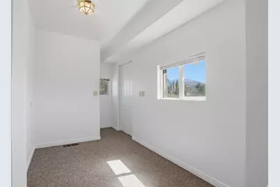 84 E Main St, Goshen, UT 84633 - Photo 22