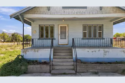 84 E Main St, Goshen, UT 84633 - Photo 4