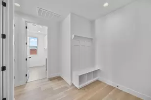 2477 E Malitsoh Way, Saint George, UT 84790 - Photo 32