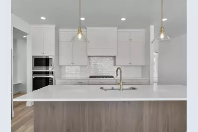 2477 E Malitsoh Way #304, Saint George, UT 84790 - Photo 24