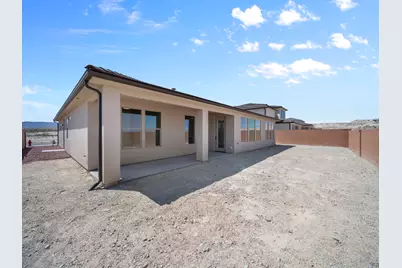2477 E Malitsoh Way #304, Saint George, UT 84790 - Photo 12