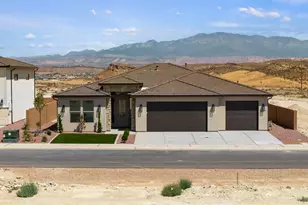 2477 E Malitsoh Way, Saint George, UT 84790 - Photo 2