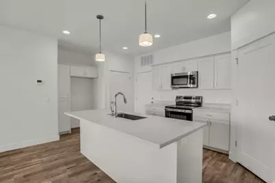 1693 W 2700 S #224, Syracuse, UT 84075 - Photo 4