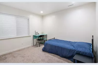2048 E Juniper Dr, Eagle Mountain, UT 84005 - Photo 24