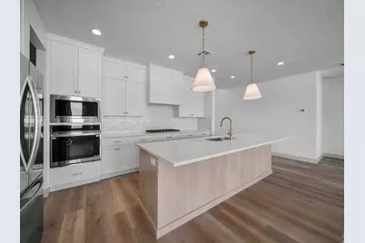 2441 E Malitsoh Way #301, Saint George, UT 84790 - Photo 24