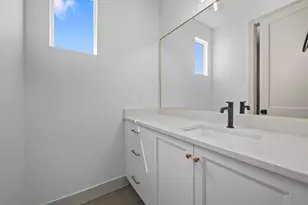 2441 E Malitsoh Way, Saint George, UT 84790 - Photo 38
