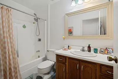 2555 E Elm Ave S, Salt Lake City, UT 84109 - Photo 22