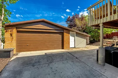2555 E Elm Ave S, Salt Lake City, UT 84109 - Photo 4